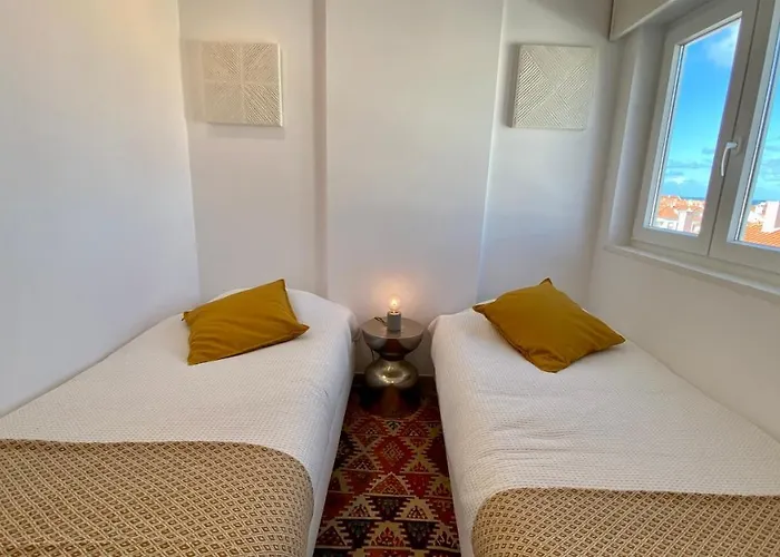 Chillin Santa Cruz - Close To Beach Retreat *